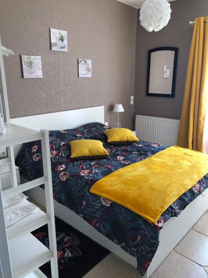 Le Jardin Des Roses Bed & Breakfast Gerponville Bagian luar foto